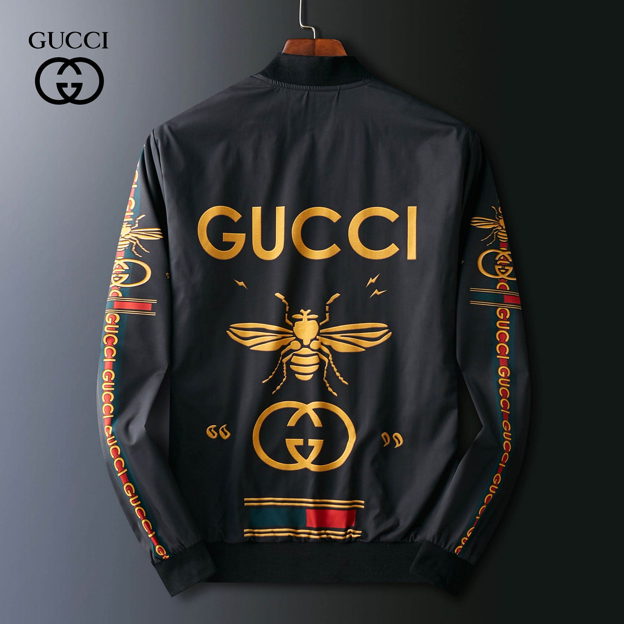 Gucci Men's Outwear 172